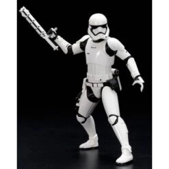 Kotobukiya Star Wars: The Force Awakens: First Order Stormtrooper FN-2199 [ARTFX+] -Modelos Tienda De Ventas star wars the force awakens first order stormtrooper fn 2199 artfx 1 2