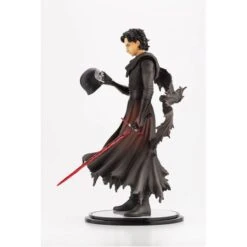 Kotobukiya Star Wars: The Force Awakens Kylo Ren -Cloaked In Shadows- [ARTFX Artist Series]
